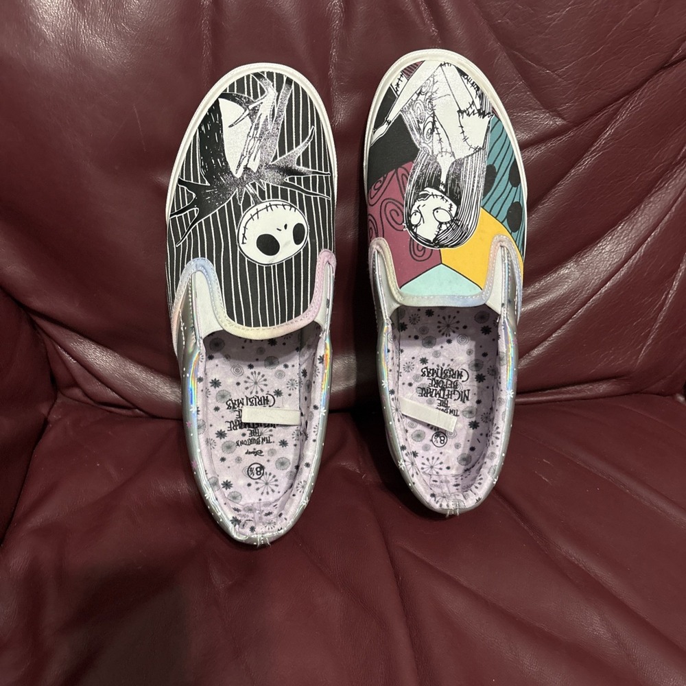 Disney Nightmare Before Christmas Women's 8.5 Low Top Slip-On Sneaker Shoes